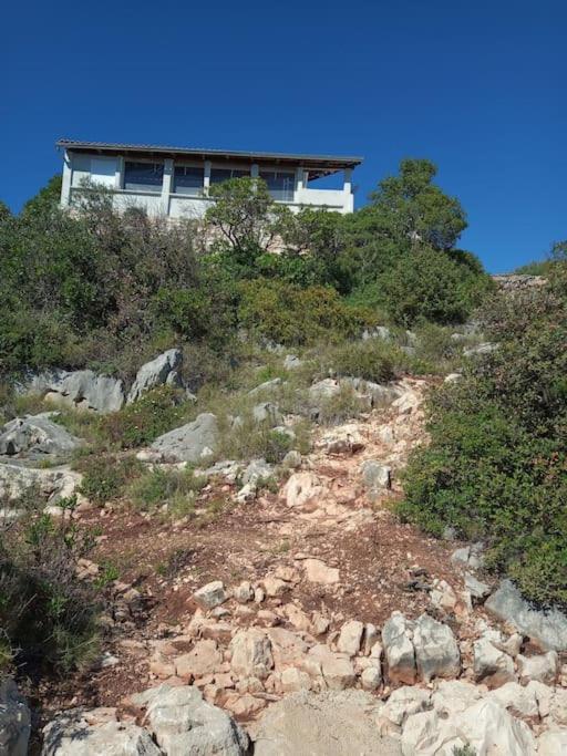 Alleinstehendes Haus Am Meer Robinson Tkon Exterior photo